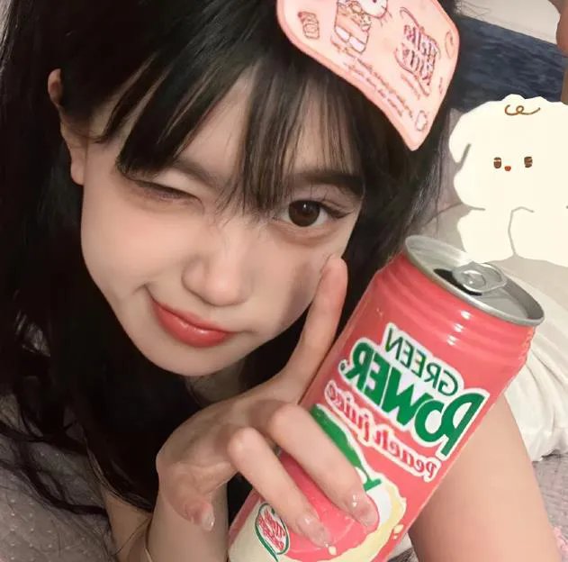 无敌的我是英雄爸爸和精灵妈妈的女儿